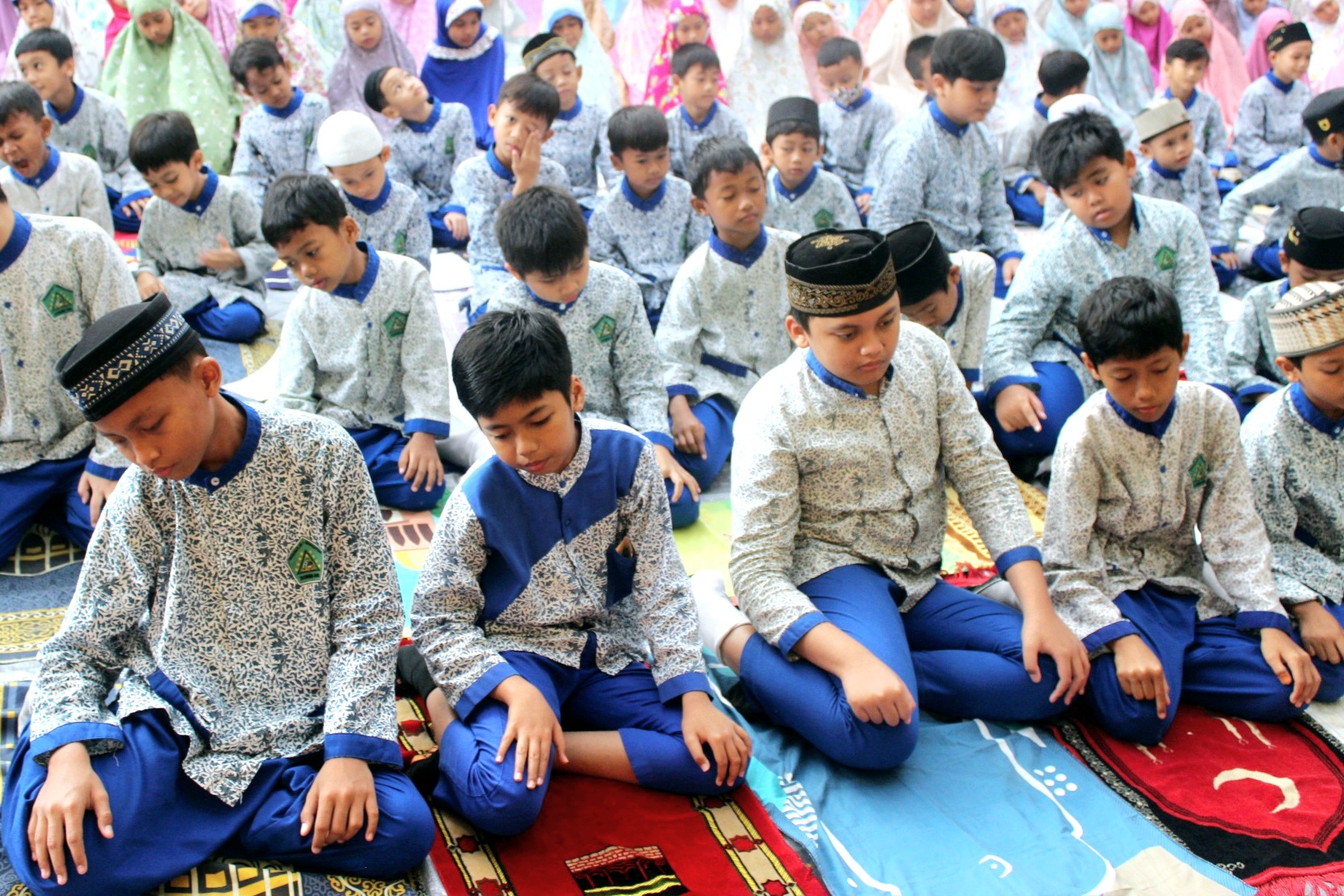Sholat Dhuha Bersama SDIT Al-Hamidiyyah Bojonggede. Jumat, 22 Agustus 2025