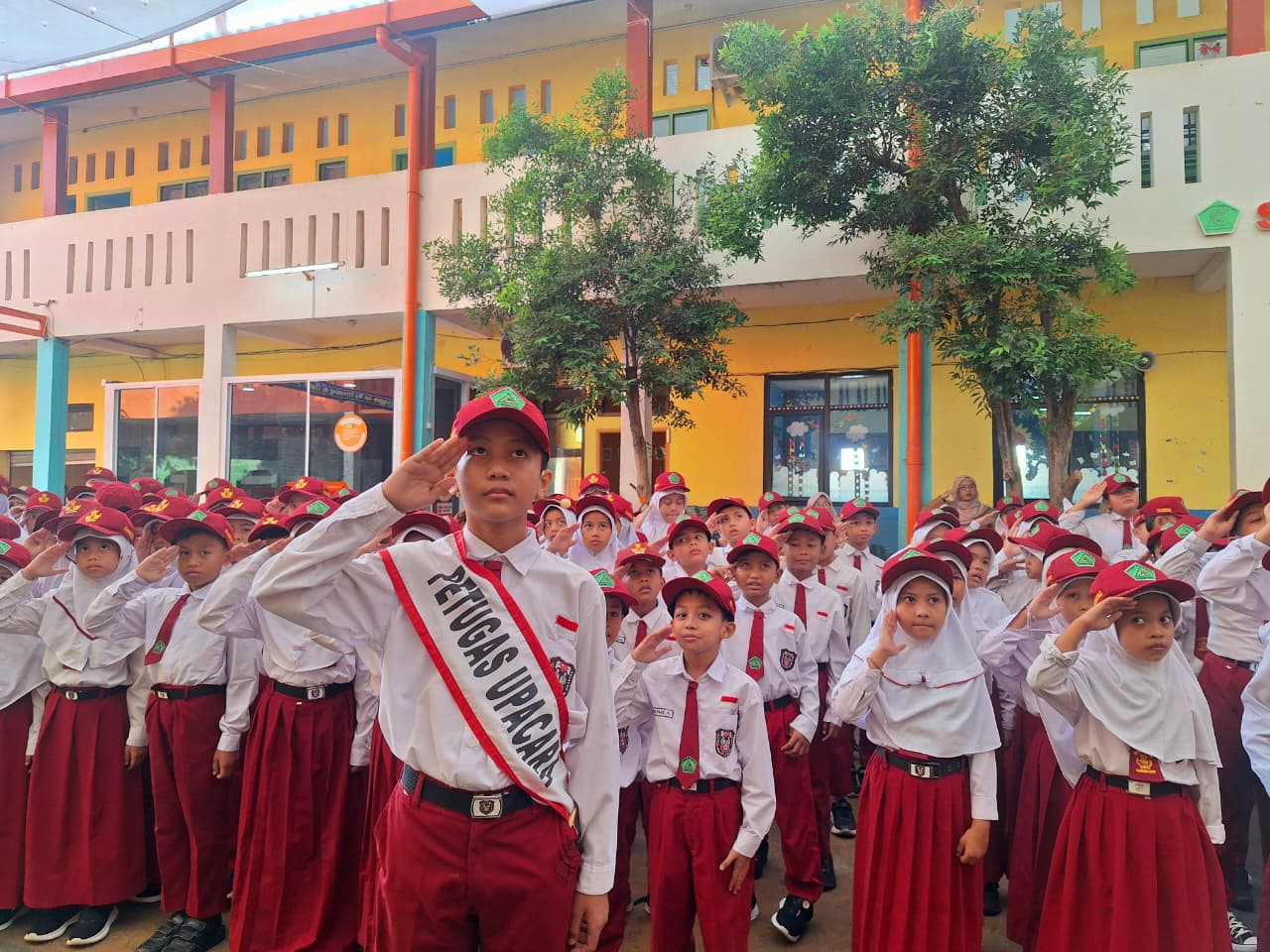 UPACARA BENDERA SDIT AL-HAMIDIYYAH BOJONGGEDE, SENIN 22 SEPTEMBER 2025
