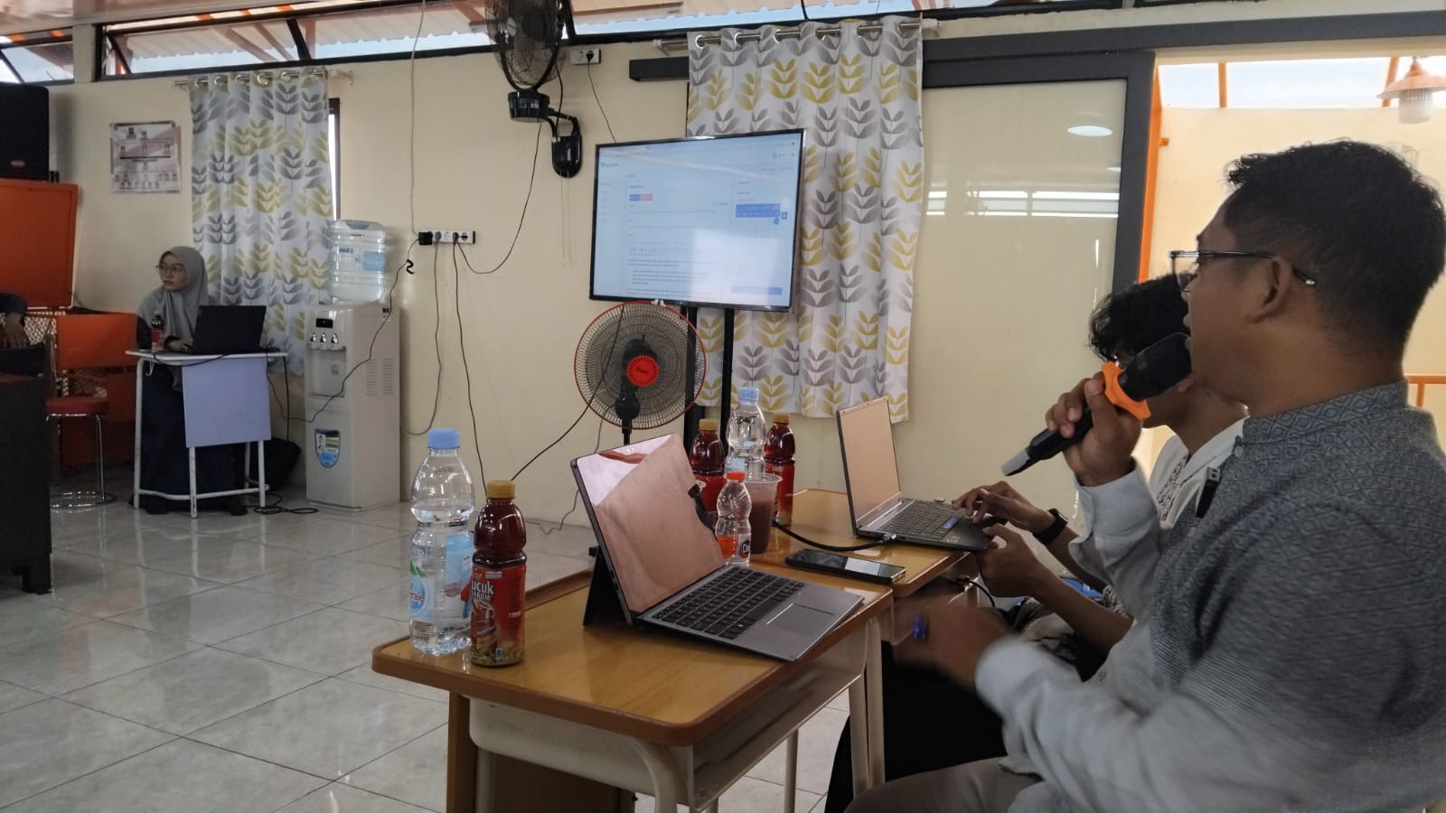 Pelatihan Website Publikasi oleh Web Developer di SDIT Al Hamidiyyah Bojonggede