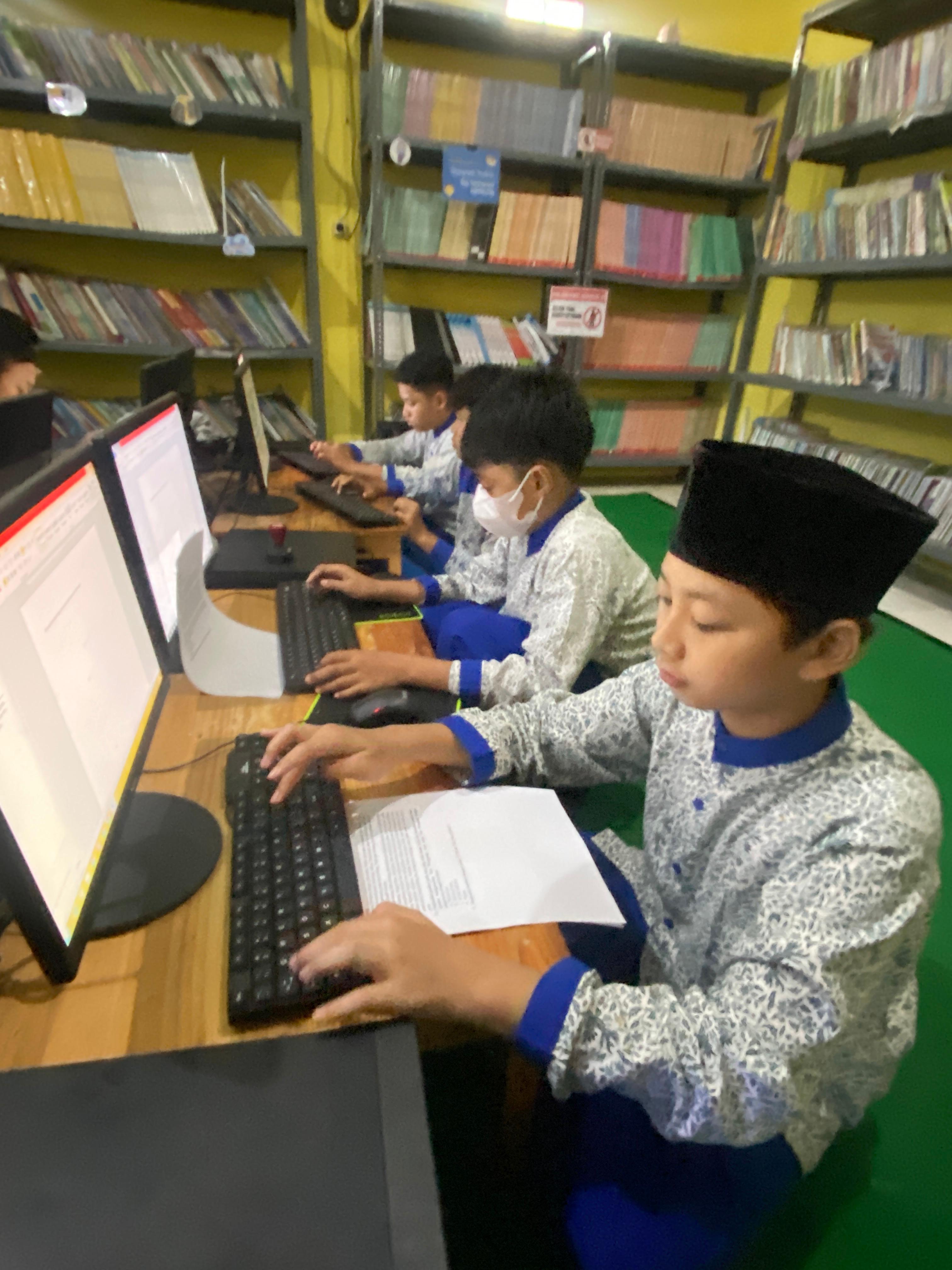 Praktik TIK Kelas 6 sebagai Upaya Meningkatkan Keterampilan Siswa dalam Menghadapi Era Digital